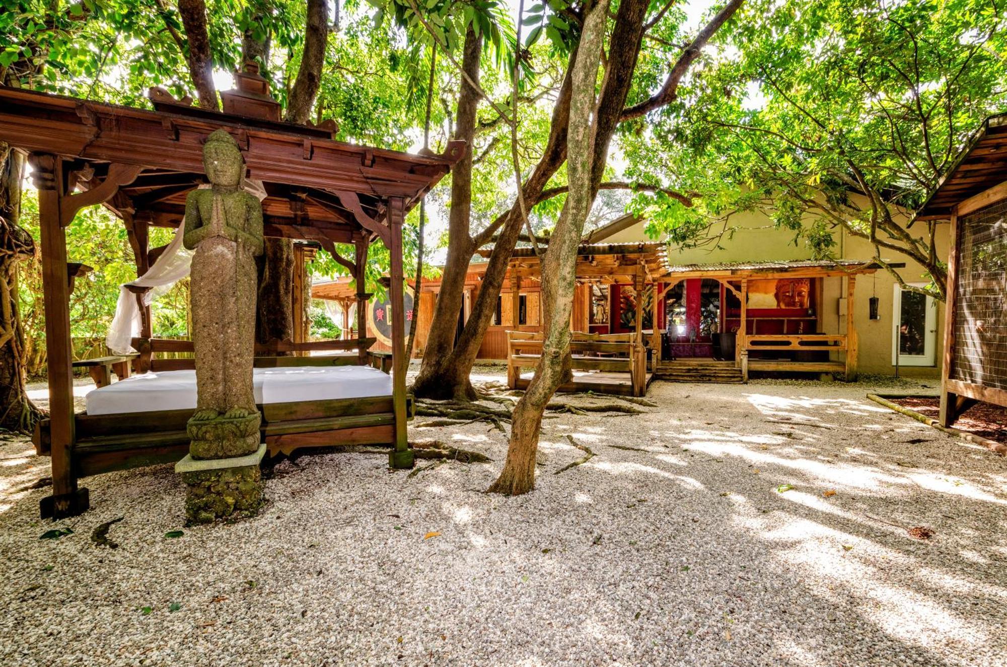 فيلا Magical Wonderkoi House In A Japanese Koi Garden ميامي المظهر الخارجي الصورة